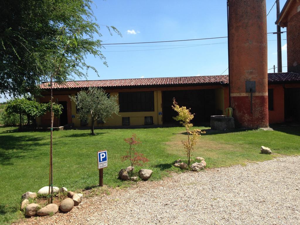 Agriturismo Trebis Volta Mantovana Eksteriør bilde