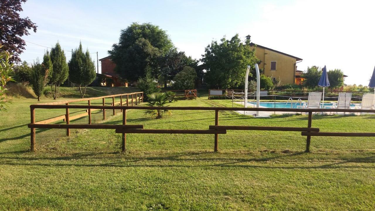 Agriturismo Trebis Volta Mantovana Eksteriør bilde