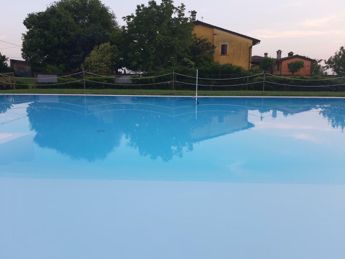 Agriturismo Trebis Volta Mantovana Eksteriør bilde